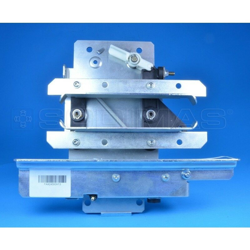 Pince porte PAX rampant 187 mm gauche - ouverture vers la droite vue du palier - ascenseur hydraulique/palière Prima-S FAA24390N13 ( remplace FAA24390H13 )