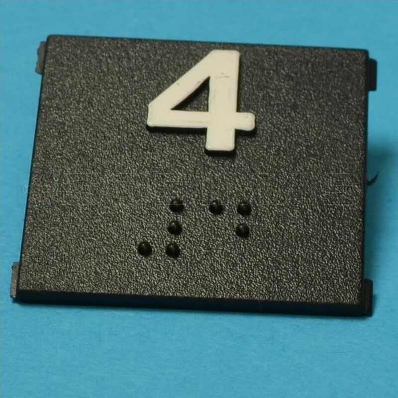 Insert gravé 4 + braille - modèle CFA
